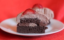 「満足感あり」「天才すぎた」おいしい『チョコケーキ』が食いたいならローソンへ行け！