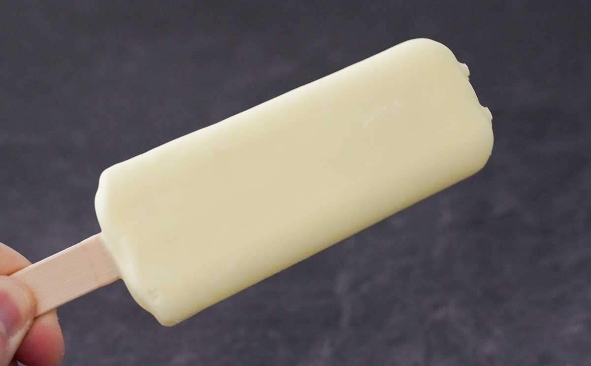 「マジ最高」【セブン】新作アイスは中身がスッゴいとろける