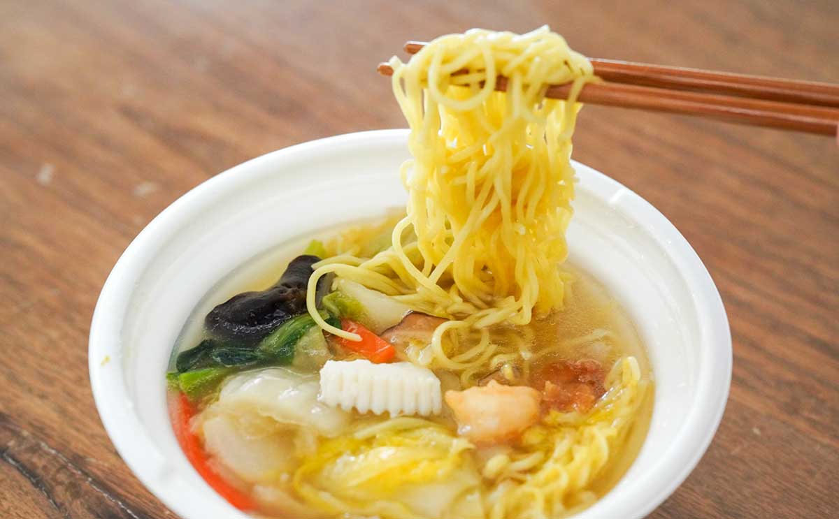 「ハマっちゃう」「唸るうまさ」全国発売【セブン】旨みたっぷりの新商品とは