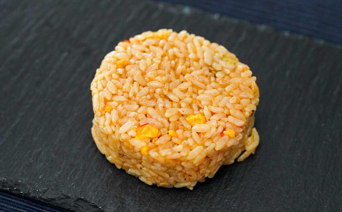 「味が濃い」「ハマり中」セブン【新商品】おむすびがうまい