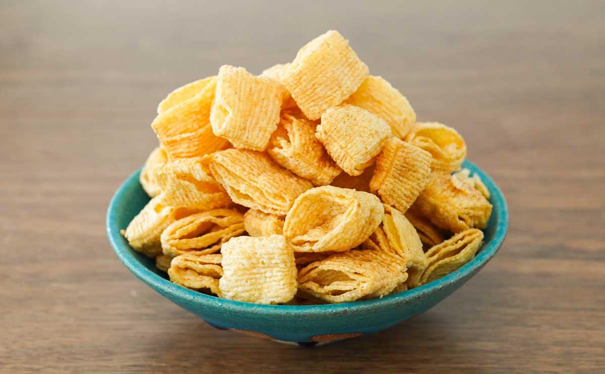 【セブン】「サクサクコーン」直火焼きのとうもろこし味がめちゃウマい