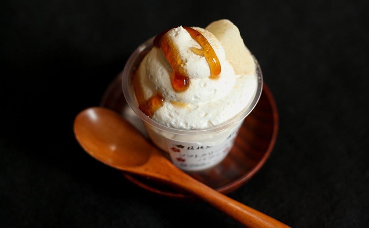 「満足度高い」「また食べたい」ソフトクリームをイメージしたコラボ『パフェ』