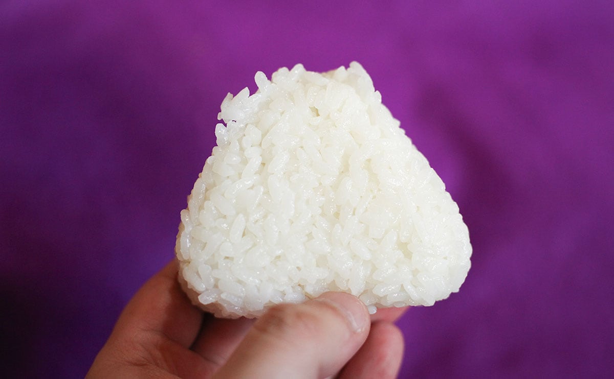 【ローソン】ただの「塩にぎり」がめちゃめちゃ人気らしい!