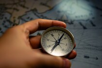 【クイズ】大正12年の4月17日に発見！ゴビ砂漠で学者が見つけた「アレ」といえば…