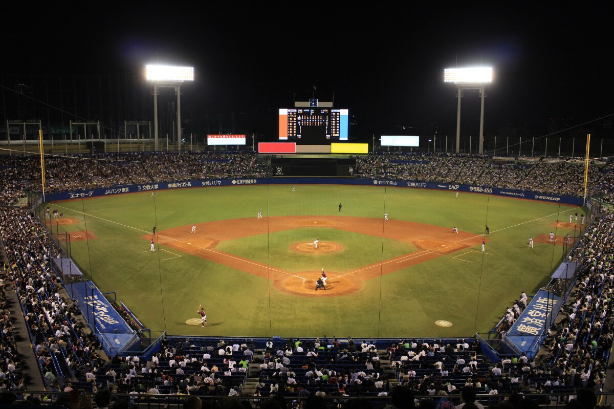 今日は何の日：8月17日はプロ野球ナイター記念日