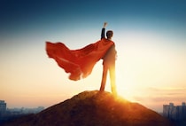 【クイズ】昭和33年放映。「特撮ヒーロー」の元祖といえば、〇〇仮面！？│この日生まれた有名人もチェック！