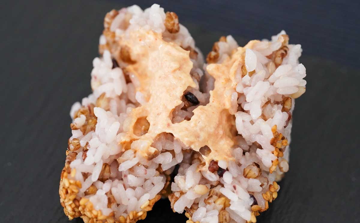 「美味しいもの全部入ってる」【セブン】新作おむすびが最高すぎる