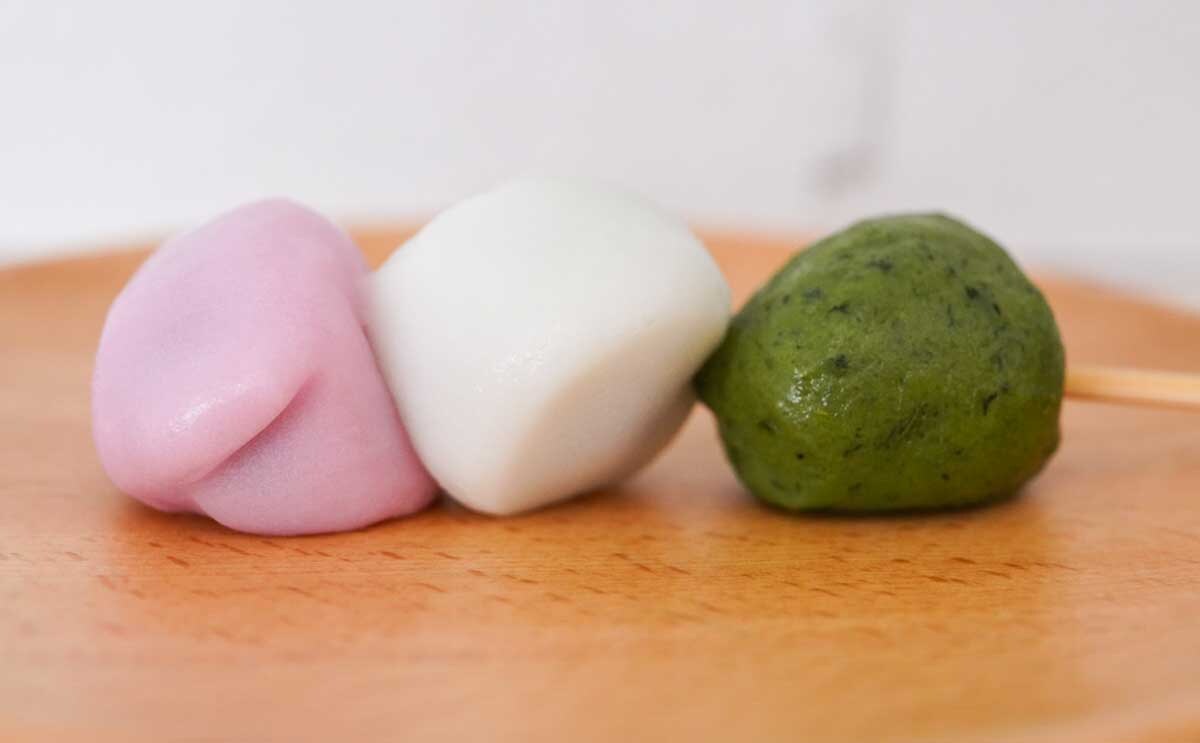 「甘さ控えめで好き」【セブン】こしあん派にオススメの三色団子