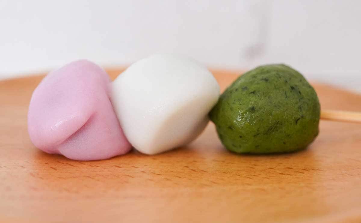 「甘さ控えめで好き」【セブン】こしあん派にオススメの三色団子