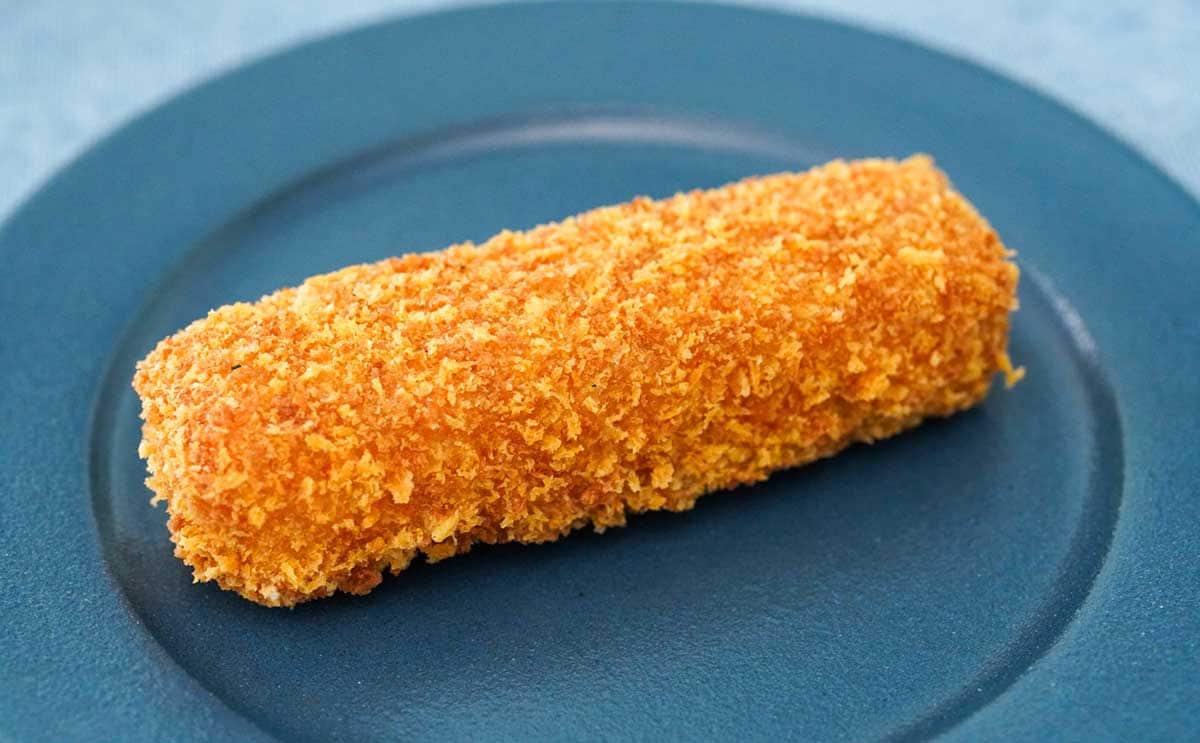 「全人類に食べてほしい」【セブン】150円のホットスナックが超うまい