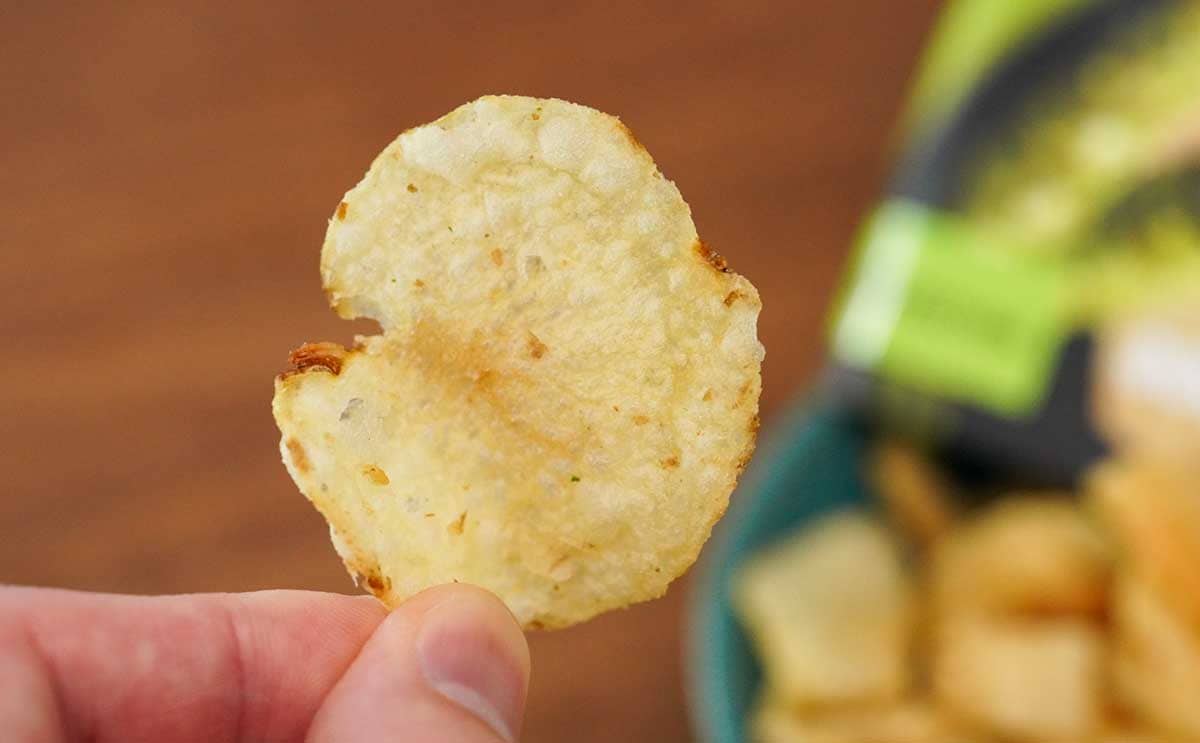 「うますぎて感動」カルビー【堅あげポテト】人気味がパワーアップして復活中