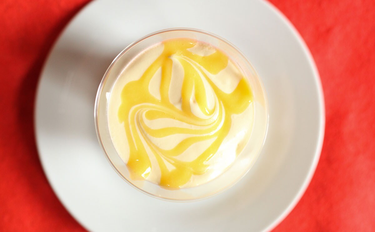 「期待以上」「2日連続で食べた」カスタード好きにおすすめのローソンの【カップスイーツ】