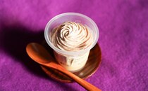 「めちゃうま」「食べ足りない」ローソン新商品は“２つのスイーツ”を同時に楽しめる！