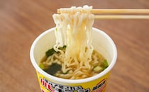 「箱買いできないかな」福岡発、人気店の味がカップ麺で全国へ