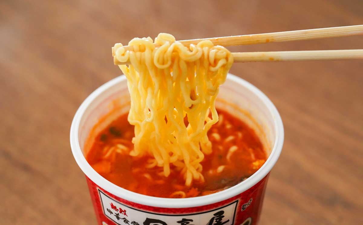 【サッポロ一番】から【日高屋】の味わいをイメージしたカップ麺が発売に