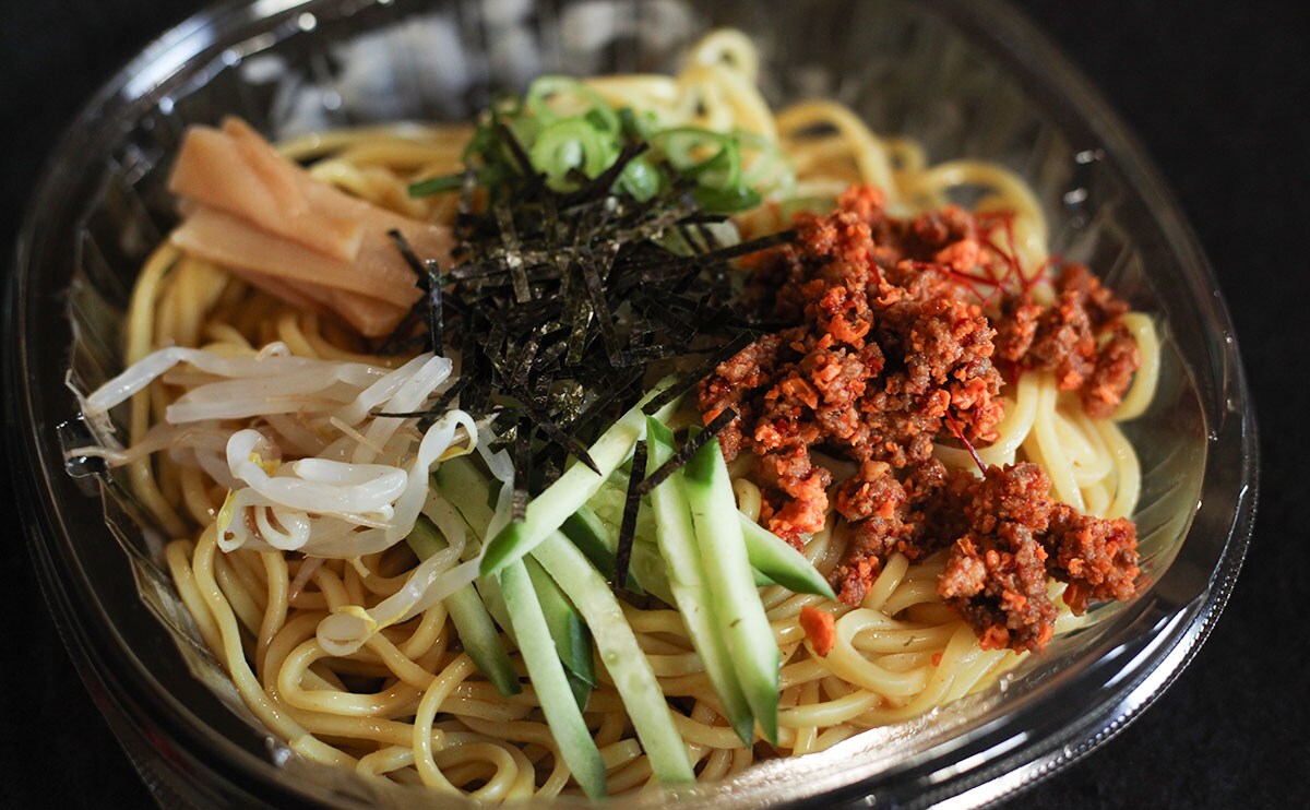さっぱりだけどがっつり。『麺屋こころ』監修の冷し麺は夏にぴったり！