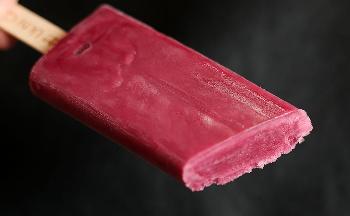 「めっちゃいちご」ローソンの『かき氷』は贅沢感あり!【おすすめアイス2品】