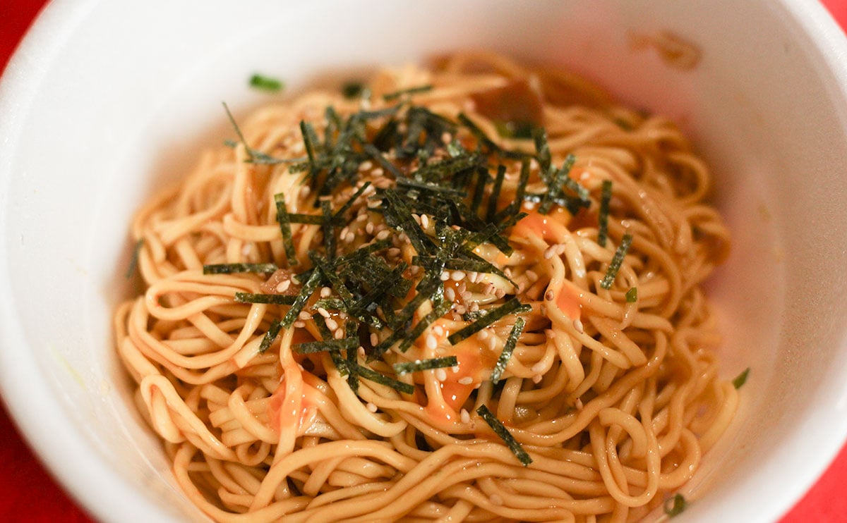 「絶対買わなきゃ」「うますぎる」名店コラボのファミマカップ麺が帰ってきた！