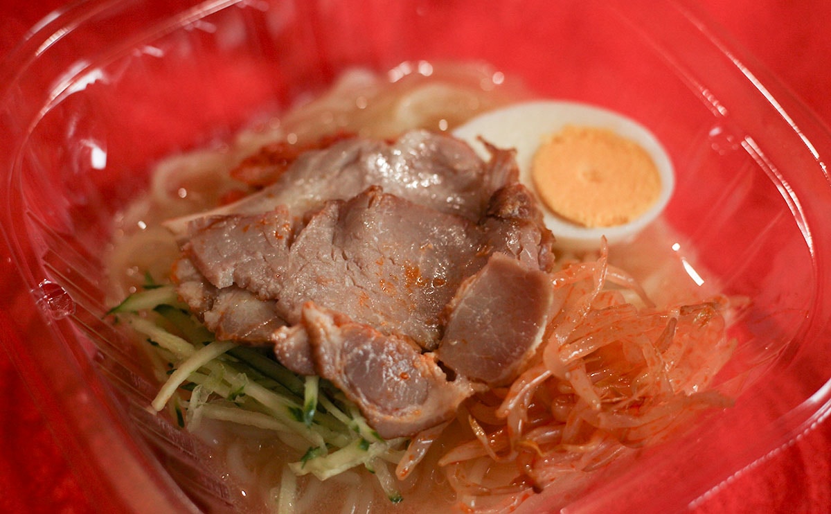 「ガチでうまい」ローソンの『冷麺』が暑い日にぴったりだった