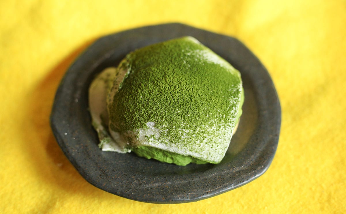 食べにくいけどおいしい。“求肥好き”に食べてほしいローソンの新作スイーツ