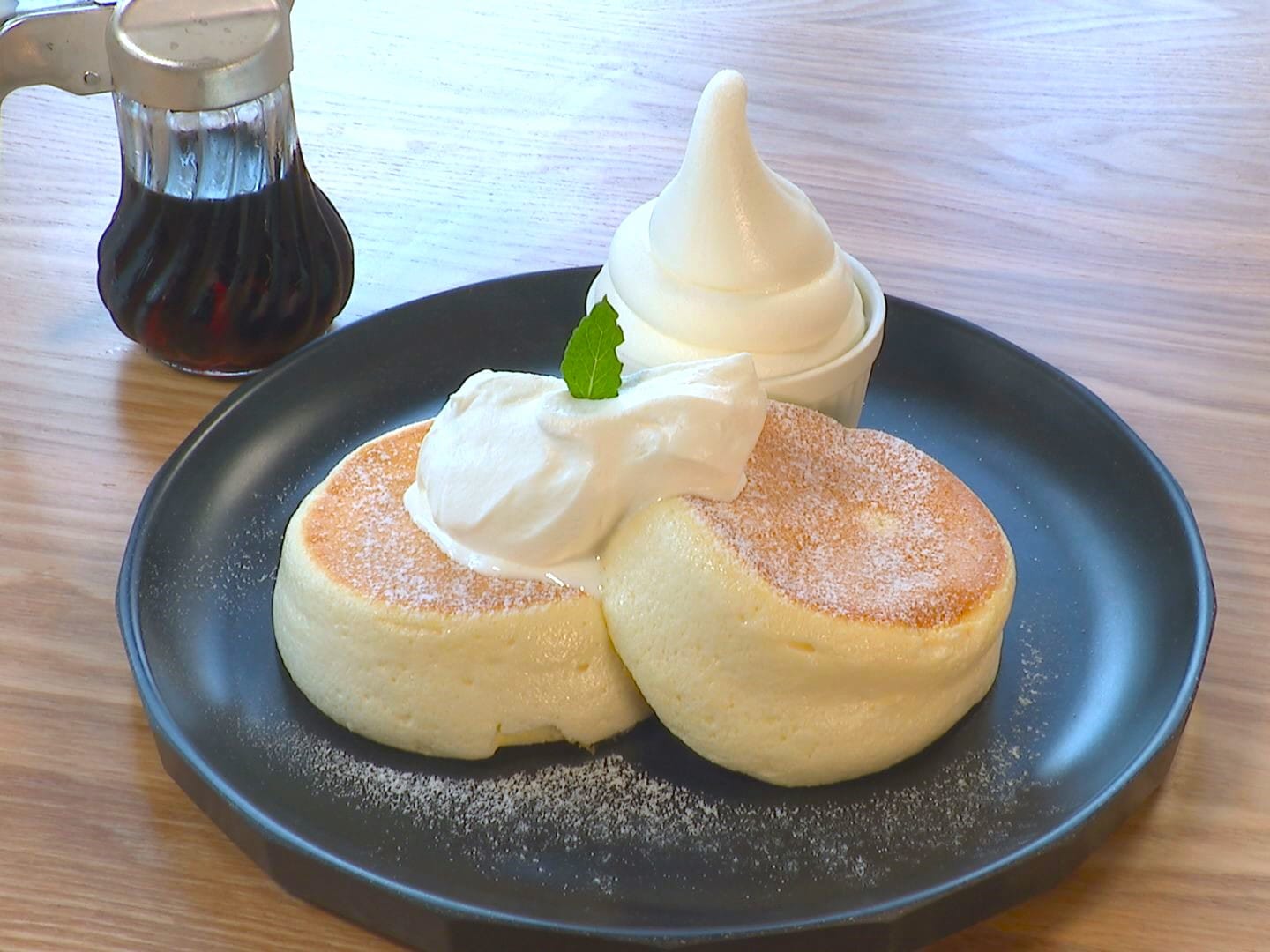 ふわふわぷるぷる、スフレのような「台湾パンケーキ」専門店！季節に合わせた限定味も！｜鳥取市