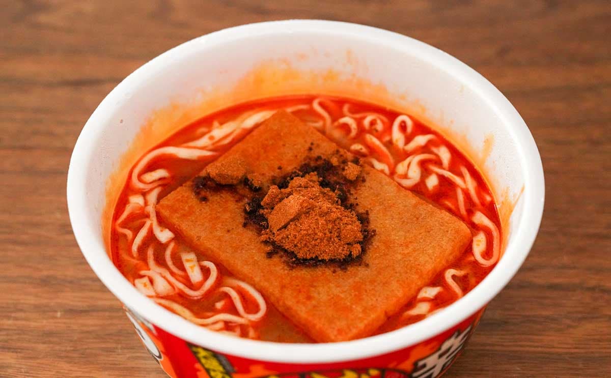 「箱買いしたい」「普通の方がうまい」新作「どん兵衛」が早くも話題に