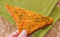 「意外とうまい」【ファミマ】変わり種の新作パンにドハマリしそう