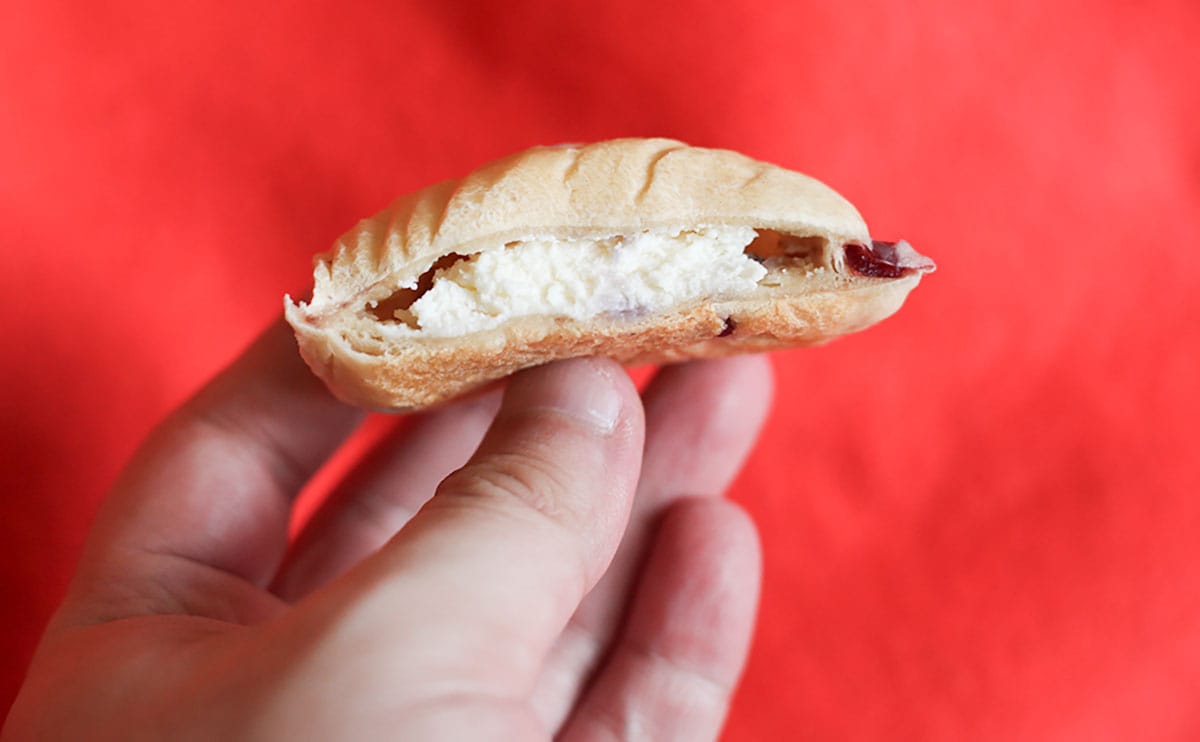 生地の弾力がすごい。ローソンの『ロカボ』新商品が普通においしくておすすめ