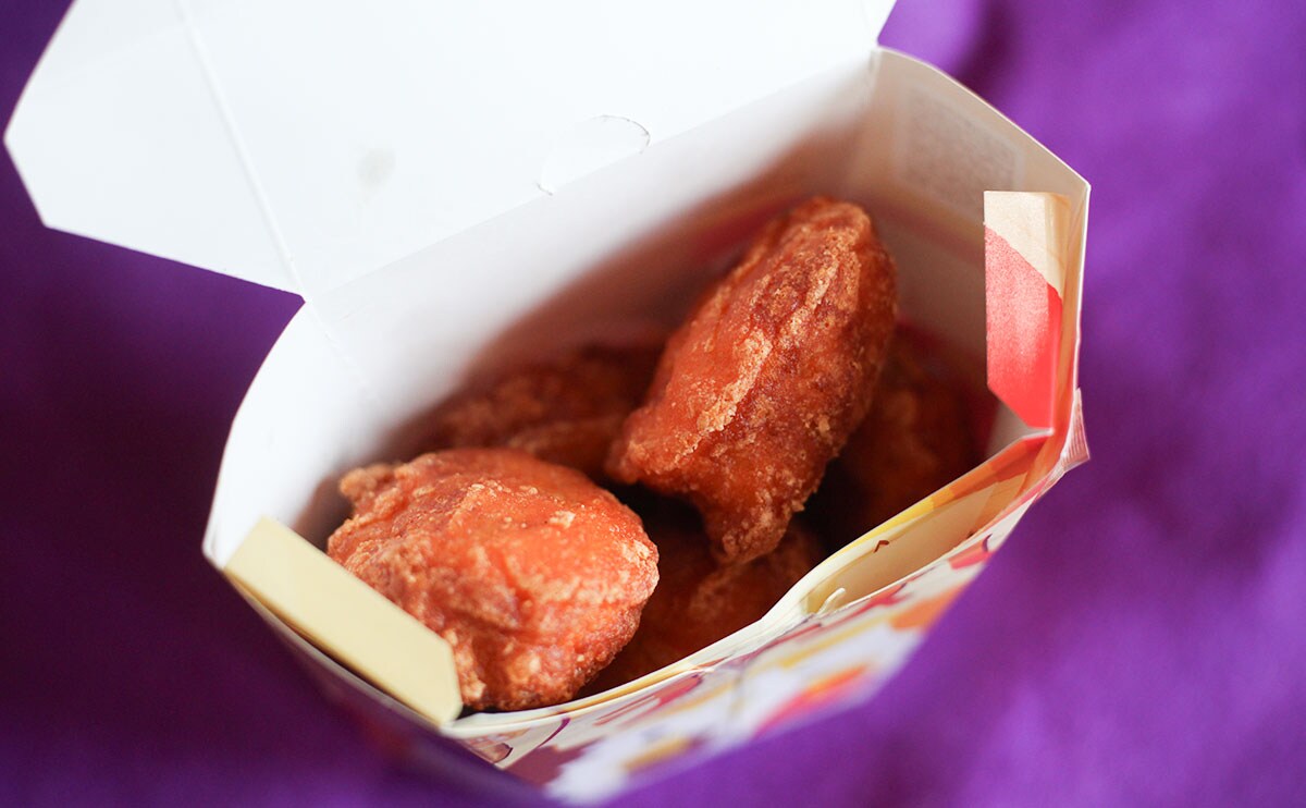 「ボリューム満点」「美味いわ」1粒で2つの味を楽しめる『でからあげクン』が登場!