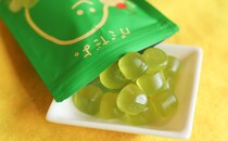 「袋からかわいい」「かわいくて買った」ゆるかわパケでおなじみの人気『グミ』に新しい味が!?