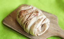 「また買わねば」「美味」ファミマの『コロネ』がTHE・菓子パンでよかった