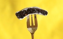 やわらか新食感。『ナッツ』がナイスすぎるローソンスイーツ