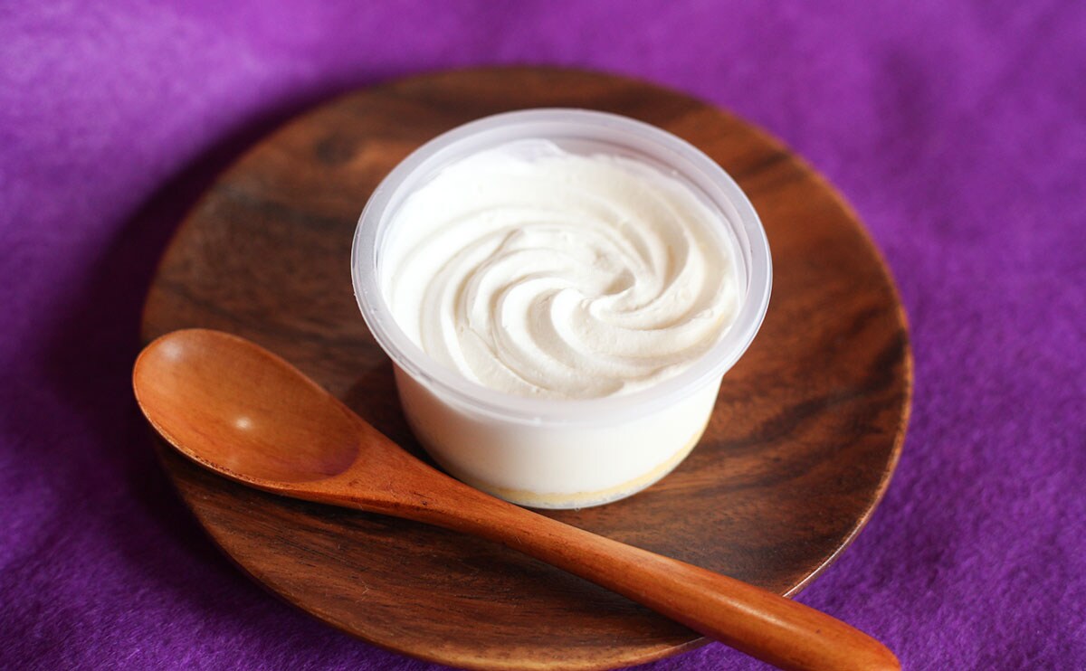 「満足度高め」「さわやか」ファミマの“白いスイーツ”が秒で消えるやつだった