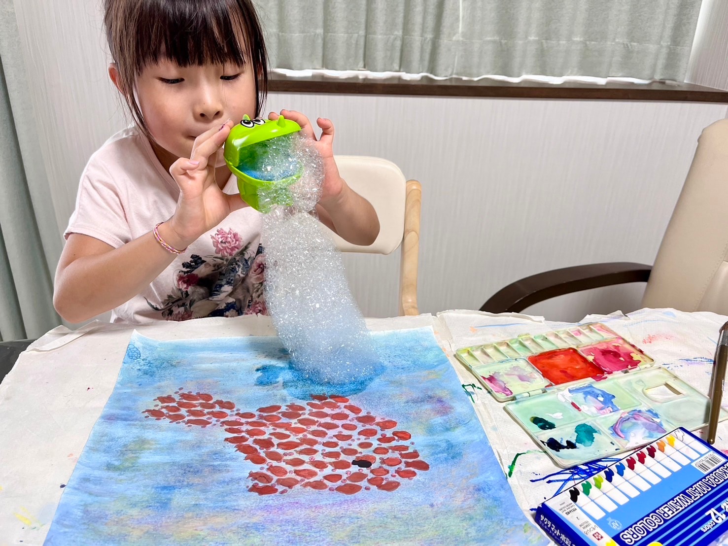 【100均】自由研究・絵画コンクールにも！小学生も1時間遊んだ泡遊び【あわドン】