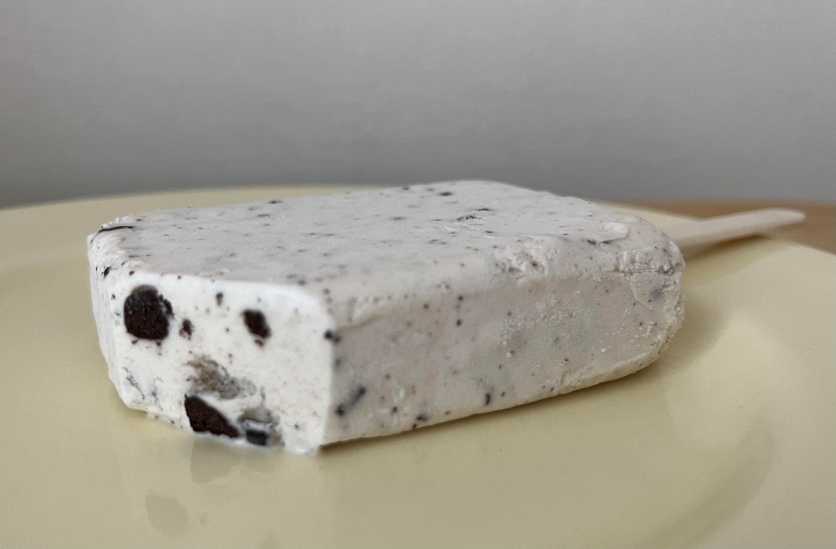 「ハーゲンダッツに似てる!」【ファミマ】安くてうまい!北海道産生クリームを使ったアイスを実食