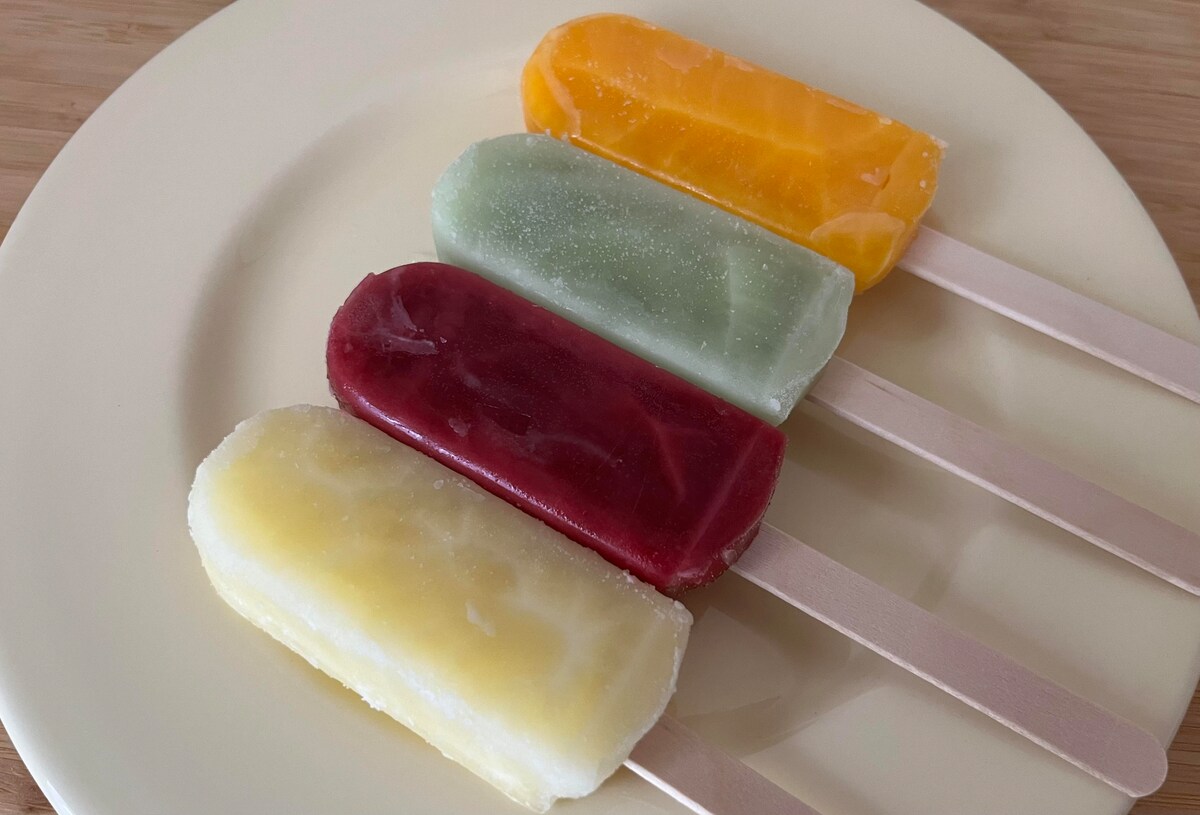 「暑い夏でも爽やかになる！」【ファミマ】果汁を楽しめるフルーツバーを食べてみた