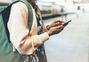 歩きスマホを取り締まる法律は？注意すべきポイント４つ