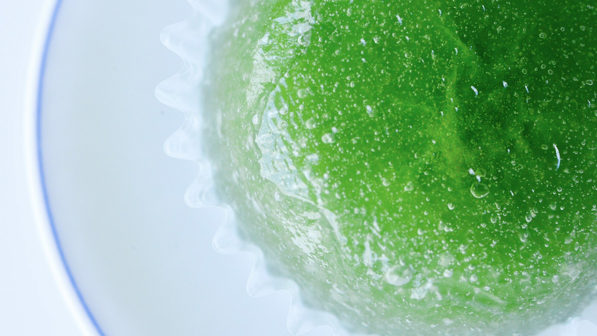 まんじゅう 抹茶あんの濃さに本気を感じる」【セブン】新発売の水まんじゅう