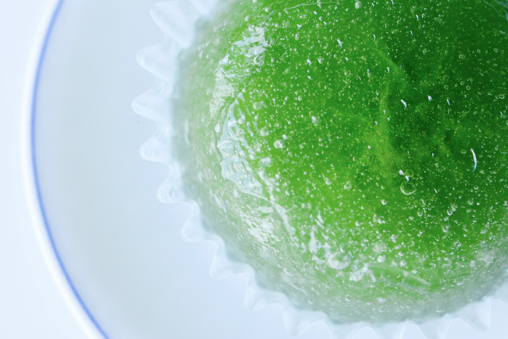 まんじゅう 抹茶あんの濃さに本気を感じる」【セブン】新発売の水まんじゅう