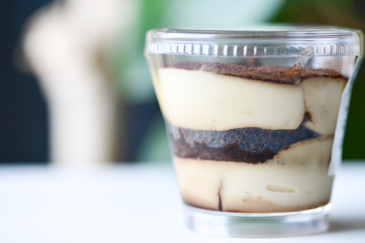 濃厚なのに軽やかな後味がいい!【ローソン】なめらか濃厚ティラミス