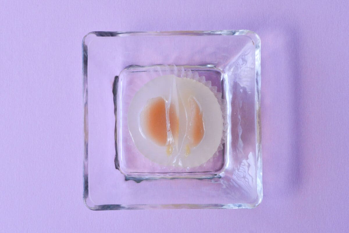 プルップルで爽やか~!【ファミマ】桃水まんじゅう(桃果肉入)