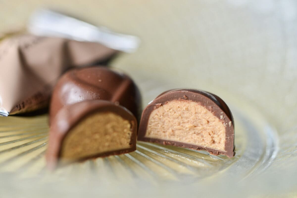 おいしい秋みっけ!ひとくちでモンブラン【ロッテ】プレミアムガーナ