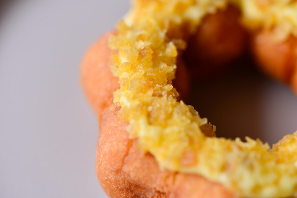 芋けんぴ×塩バターで優勝【ミスド】さつまいもド 塩バタークリーム