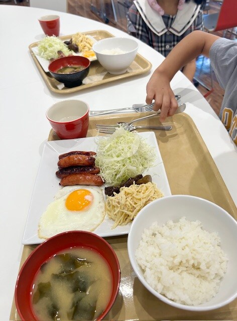 夏休みのお昼がネタ切れ…実は穴場？！〇〇で広々お手軽ランチ♪