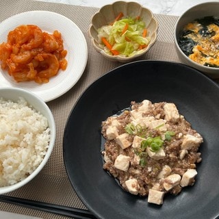 【管理栄養士監修】麻婆豆腐の献立に合うおかず20選！副菜やスープの人気レシピを紹介