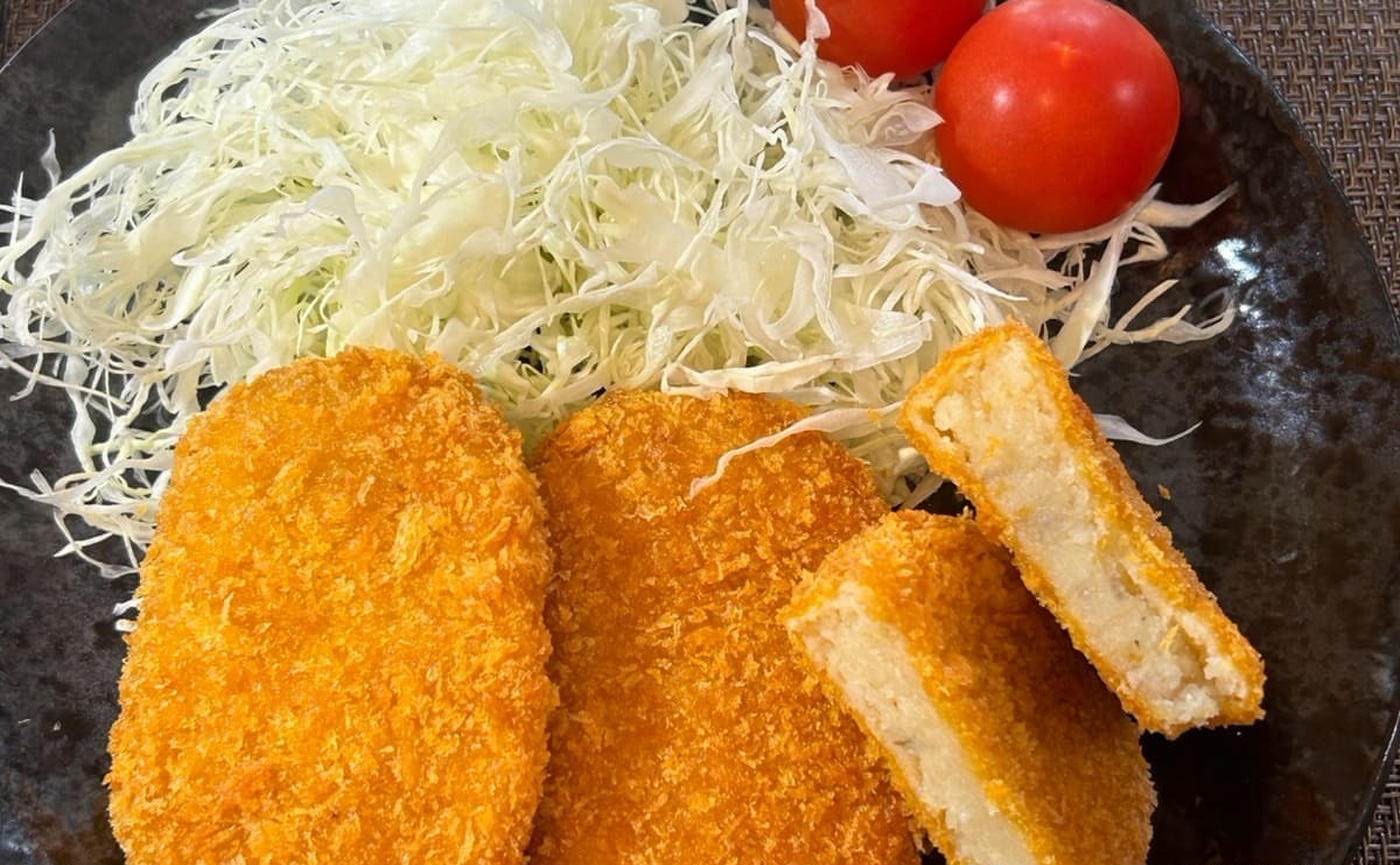 ＜マルキョウ＞1個40円以下でコスパ最高！夕食にもなる「おやつコロッケ」がサックサクで美味しすぎる！