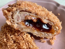 「肉欲満たされる」「バカうまい」【ファミマ】デミグラスソースインメンチカツ