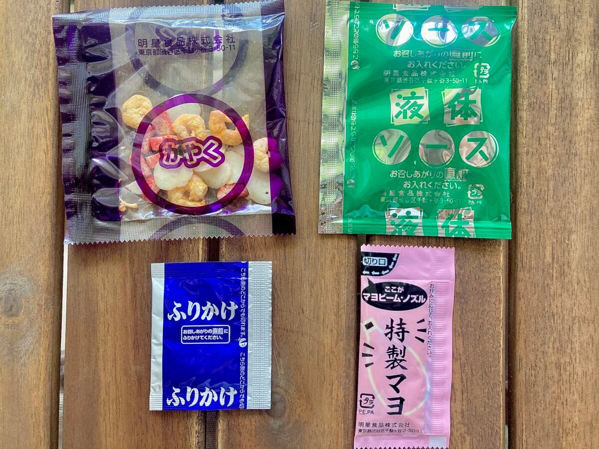 「毎日食える」「ピリ辛でうまい」【セブン】一平ちゃん夜店の焼そば シーフードカレー