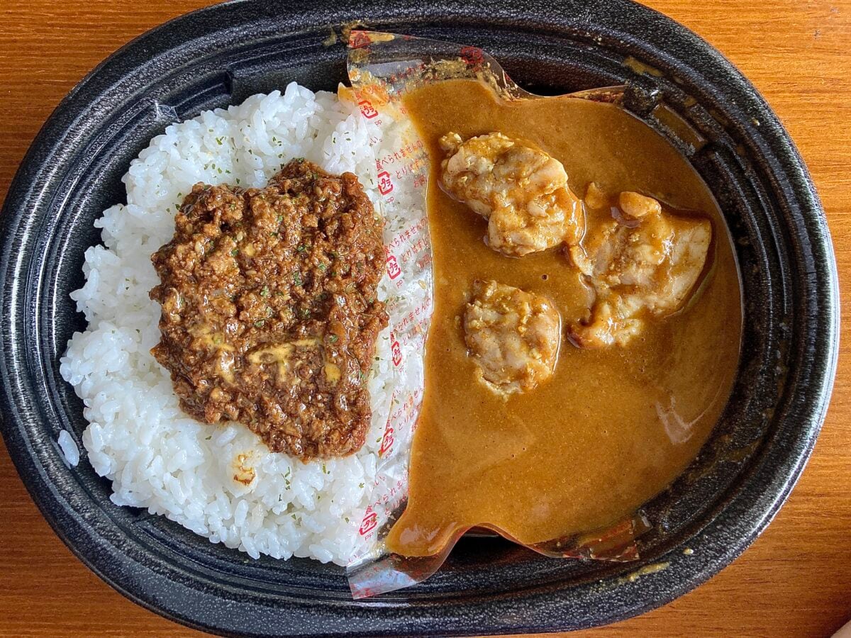 「伝説級にウマイ」「スパイスすげぇ」【セブン】名店監修カレーが想像の100倍凄い