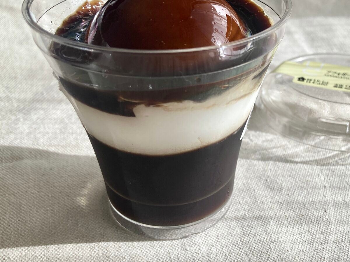 秋の夜長に大人スイーツはいかが？【ローソン】アフォガード風コーヒーゼリー